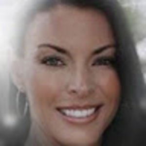 Meet your Posher, Pauline